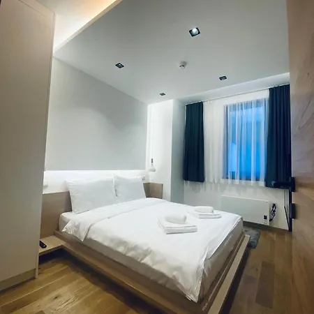 Διαμέρισμα Heidi - Zlatni Javor 3*