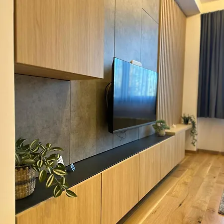 Heidi - Zlatni Javor Apartment 3*